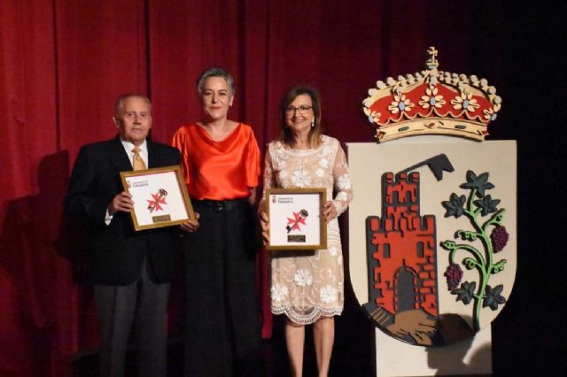 El Ayuntamiento de Calasparra entrega las llaves de la villa al colectivo Calasparra se mueve y a la junta local de la AECC - 3, Foto 3