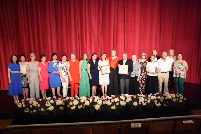 El Ayuntamiento de Calasparra entrega las llaves de la villa al colectivo Calasparra se mueve y a la junta local de la AECC - 4, Foto 4