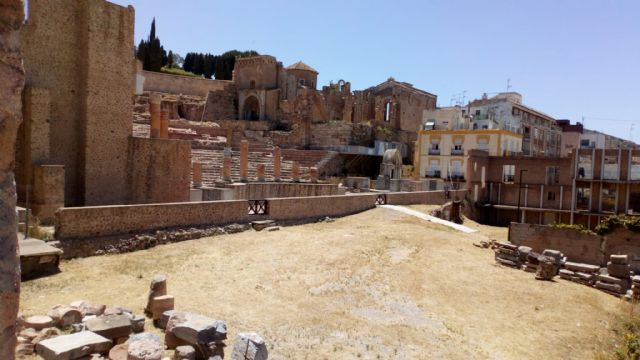 PCC: El Pórtico del Teatro Romano sigue en punto muerto seis años después del anuncio de su excavación - 1, Foto 1