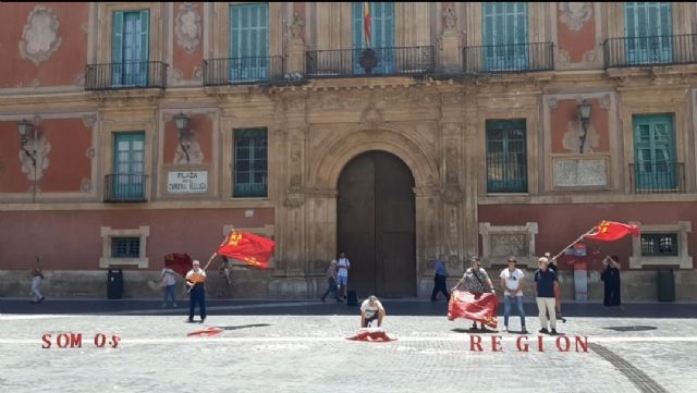 Somos rRgión desarrolla un flashmob para impulsar el sentimiento regionalista en el 9 de junio - 2, Foto 2
