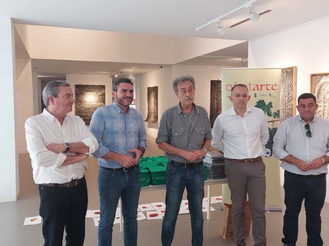 El proyecto Afrutarte reparte fruta en ocho colegios de Blanca y Abarán y se clausura con un taller impartido por Pedro Cano - 1, Foto 1