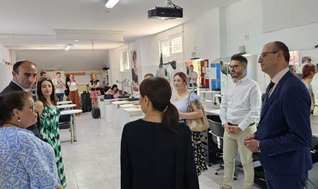 Invierten más de medio millón de euros en mejoras en el colegio Artero y en el IES Los Cantos de Bullas - 3, Foto 3