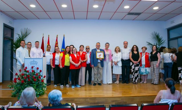 Cruz Roja y Cáritas reciben las Llaves de la Villa 2025 en un emotivo Día de la Región de Murcia - 4, Foto 4