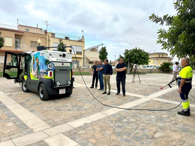 La incorporación de una nueva baldeadora de última generación se suma a los 3,8 millones de euros invertidos por Limusa en la modernización de sus servicios - 5, Foto 5