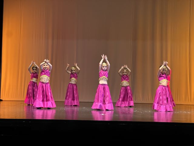 La Escuela Municipal de Danza de Torre Pacheco clausura el curso con la gala CUANDO EL MUNDO BAILA - 4, Foto 4