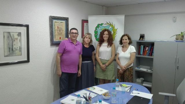 Podemos se compromete con Enfermería a trabajar en la creación bolsas de trabajo especificas para cada especialidad - 1, Foto 1