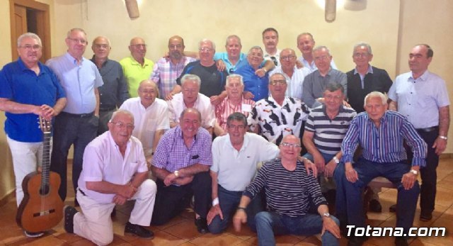 Saboreando la amistad forjada en la adolescencia hace ya más de 50 años, Foto 1