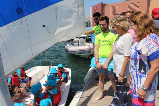 Los jóvenes podrán disfrutar de actividades náuticas en el Mar Menor por un euro este verano gracias a los 'Días azules' - 3, Foto 3
