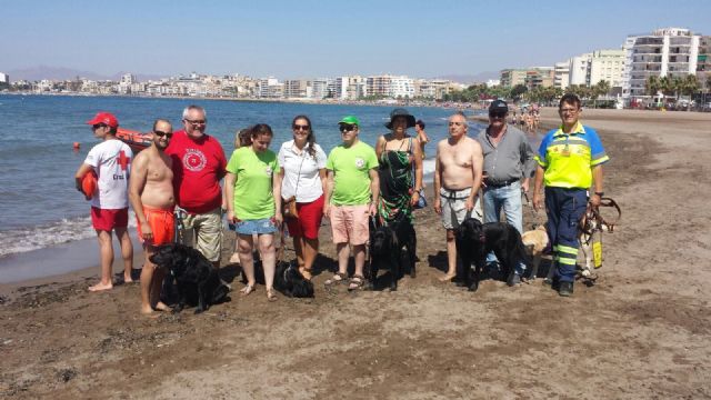 Águilas abre sus playas a los perros guía - 1, Foto 1