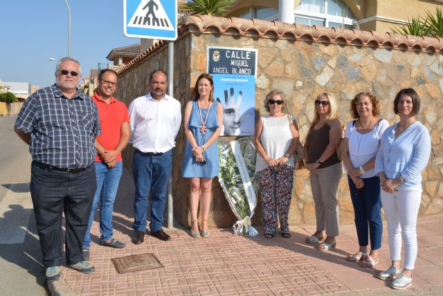 Águilas recuerda a Miguel Ángel Blanco cuando se cumplen veintiún años de su secuestro y asesinato - 1, Foto 1