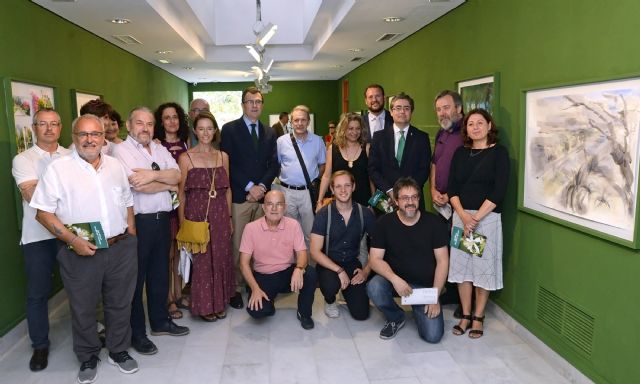 18 miradas recrean al natural la belleza del Huerto López-Ferrer, el último jardín hispanomusulmán de Murcia - 1, Foto 1