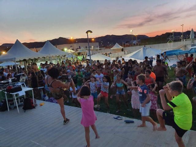 Las piscinas municipales de Puerto Lumbreras arrancan la temporada estival batiendo todos los récords - 1, Foto 1