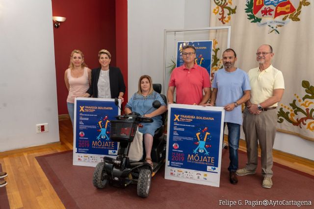 Playa Paraíso acoge una travesía solidaria para luchar contra la Esclerosis Múltiple - 1, Foto 1