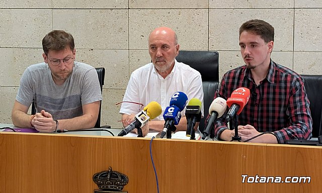 Ganar Totana, IURM y Podemos denuncian que el Presupuesto Regional 2025 maltrata al municipio y abandona los Servicios Públicos, Foto 1