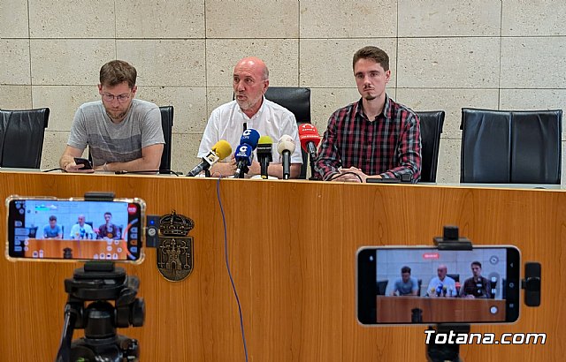 Ganar Totana, IURM y Podemos denuncian que el Presupuesto Regional 2025 maltrata al municipio y abandona los Servicios Públicos, Foto 4