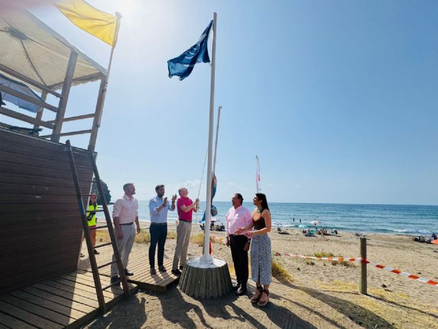 La Cala de Calnegre vuelve a lucir este verano la Bandera Azul - 3, Foto 3