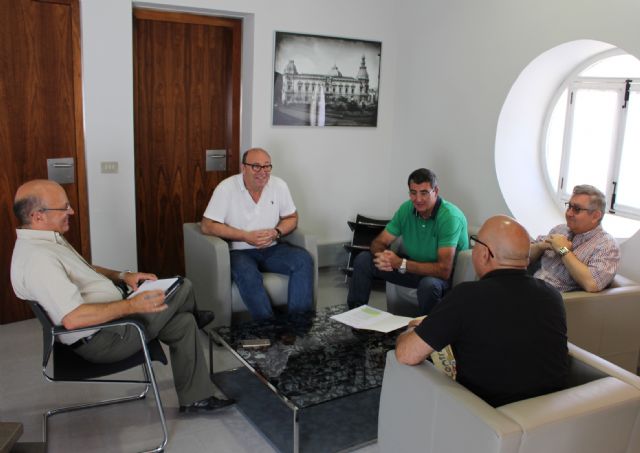 C´s Cartagena trasladará a su Grupo Parlamentario las dudas de algunos comercios ante el Decreto Ley que libera horarios - 1, Foto 1