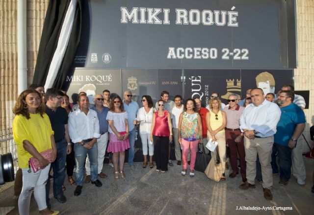 El homenaje a Miki Roque se completo con el triunfo del FC Cartagena sobre el Albacete en el Trofeo Carabela de Plata - 1, Foto 1