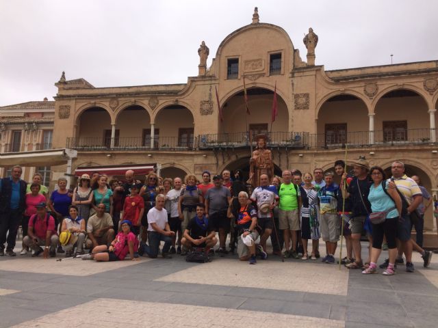 40 salmantinos y almerienses hacen de Lorca el inicio de su peregrinación a Caravaca por el Año Santo Jubilar - 1, Foto 1