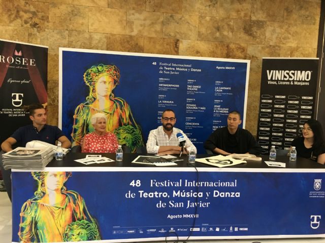 Espectáculo:  Tao Dance Theatre Coreografías 6 y 7 - 1, Foto 1