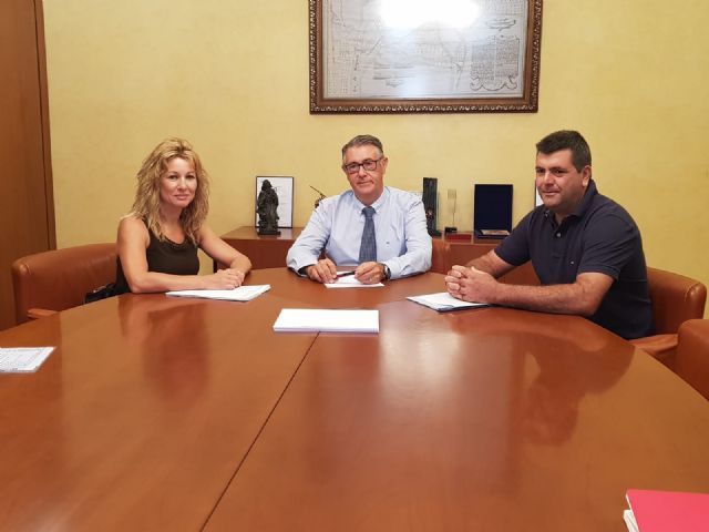 Los alcaldes de Campos del Río y Albudeite se reúnen con el presidente de la CHS - 1, Foto 1