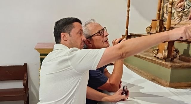 El catedrático Álvaro Pascual Chenel elogia la calidad artística del retablo de San Ildefonso en Totana, Foto 1