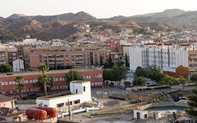 Líderes de IU de Lorca, junto del diputado regional de la formación, piden un encuentro con el Presidente de la CHS - 3, Foto 3