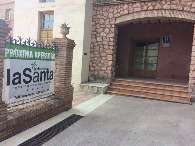 El Ayuntamiento suscribe mañana el contrato de arrendamiento del complejo hotelero de La Santa para los próximos veinte años con la mercantil Hoteles de Murcia, SA, Foto 3