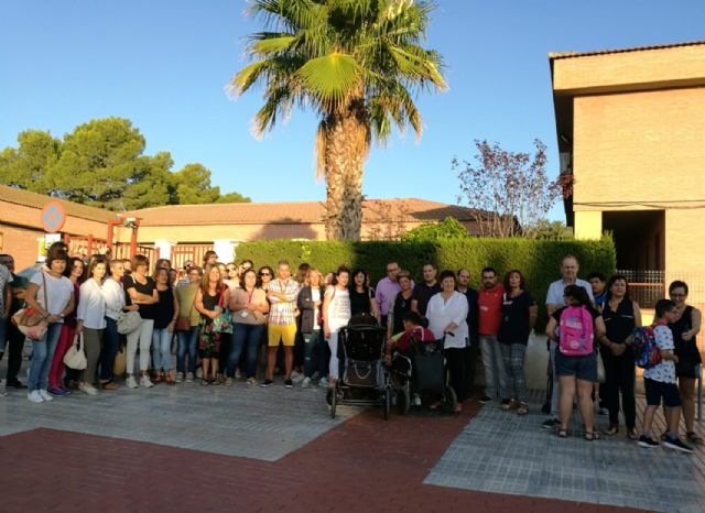 CCOO Enseñanza denuncia que la falta de personal en el CEE Pilar Soubrier de Lorca pone en peligro a sus alumnos - 1, Foto 1