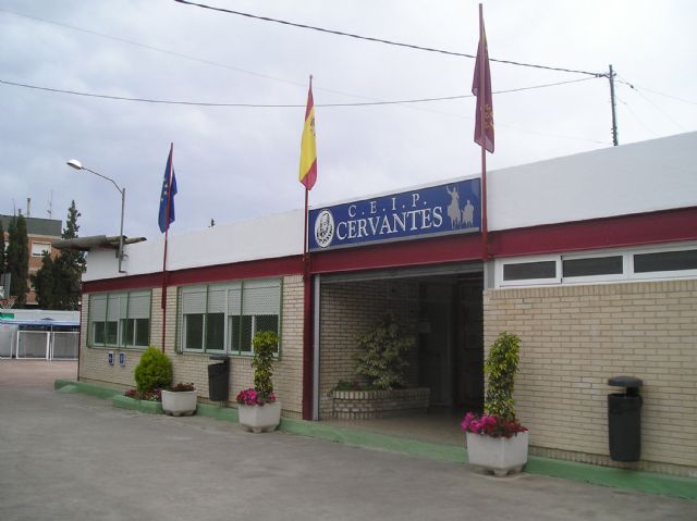 El Ayuntamiento torreño se suma a la iniciativa de crear entornos escolares seguros y saludables para la infancia - 1, Foto 1