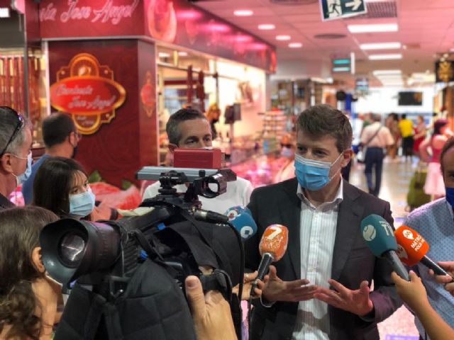 Comercio lanza la campaña Las cosas que no se compran para dinamizar y poner en valor las plazas de abastos municipales - 1, Foto 1