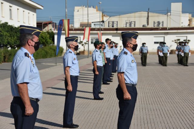 La papea vuelve a copar podium como el mejor equipo de competición en el 53° campeonato nacional militar de paracaidismo - 2, Foto 2