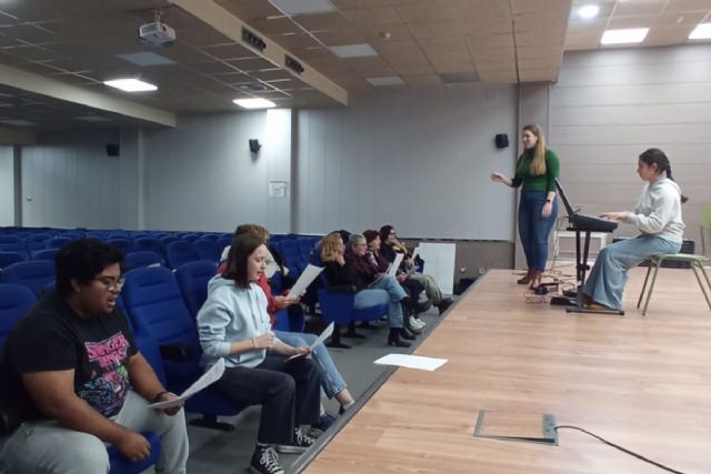 La UPCT refuerza su agenda cultural con nuevos talleres de escritura, batucada y cajón flamenco - 3, Foto 3