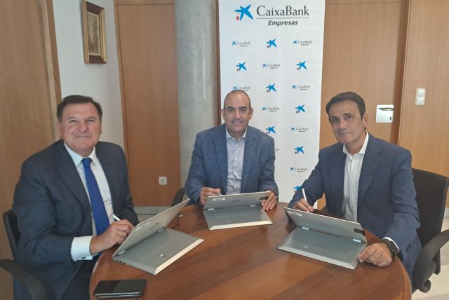 CaixaBank estrecha la colaboración con la Cámara de Comercio de Lorca para potenciar el desarrollo económico local - 1, Foto 1