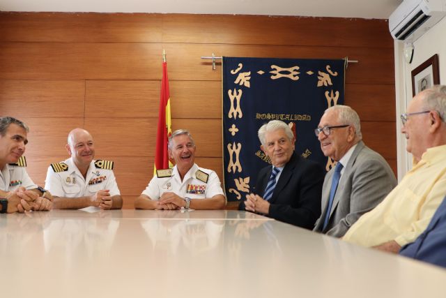 El Almirante del Arsenal de Cartagena visita la Fundación Hospitalidad Santa Teresa - 4, Foto 4