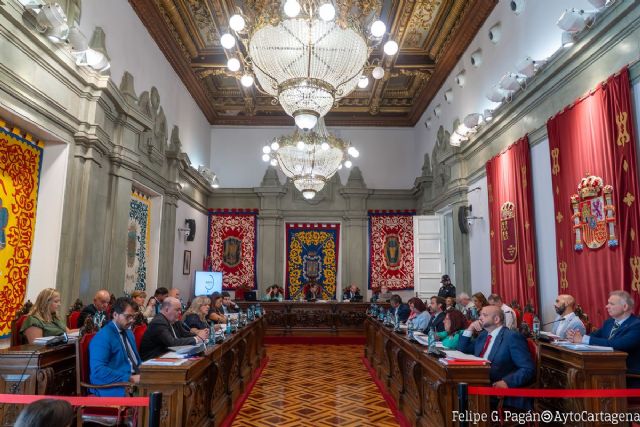 El pleno rechaza la creación de una comisión de investigación sobre la gestión del suelo destinado a vivienda pública en Los Mateos - 1, Foto 1