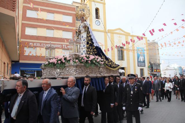 Cientos de lumbrerenses acompañan a la Virgen del Rosario en la procesión - 1, Foto 1