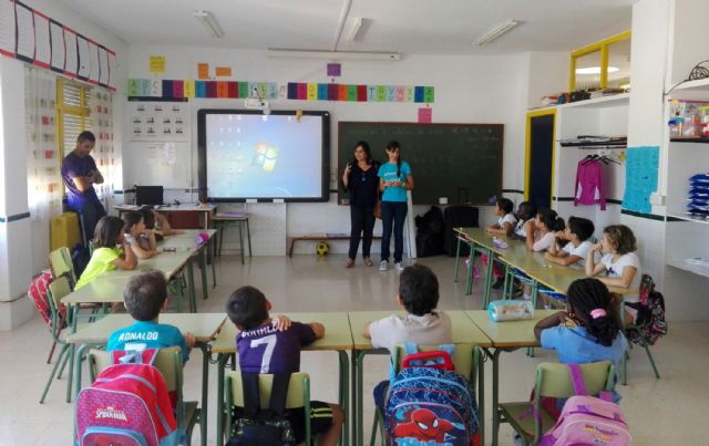 Vuelve el proyecto educativo de igualdad de género en los centros escolares torreños - 1, Foto 1
