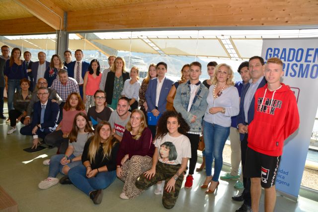 Las empresas del sector turístico ofrecen prácticas a los estudiantes del grado en Turismo de la UPCT - 2, Foto 2