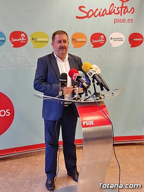El Secretario General del PSOE de Totana, Andrés García Cánovas, presenta su precandidatura a la Alcaldía para las elecciones municipales de 2019, Foto 4