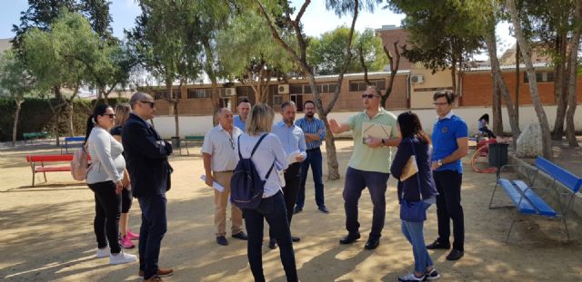 El Ayuntamiento de Murcia reforzará el vallado y la seguridad perimetral del colegio Antonio Delgado Dorrego de Sangonera la Verde - 1, Foto 1