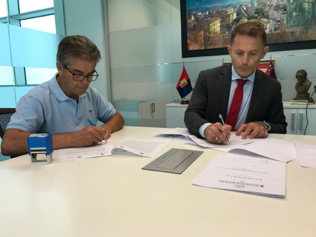 El Ayuntamiento firma un convenio de colaboración con la Asociación Columbares para desarrollar proyectos de empleabilidad. - 1, Foto 1