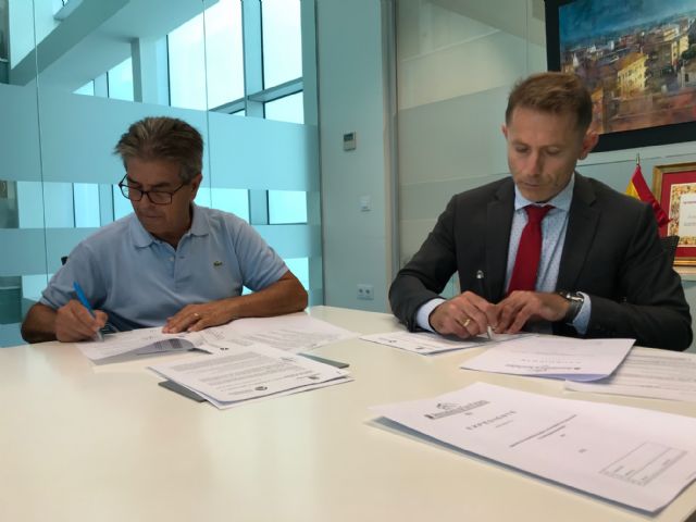 El Ayuntamiento firma un convenio de colaboración con la Asociación Columbares para desarrollar proyectos de empleabilidad. - 2, Foto 2