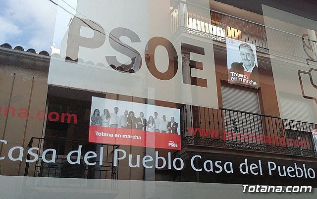 The PSOE opens its headquarters for students on weekends, Foto 2