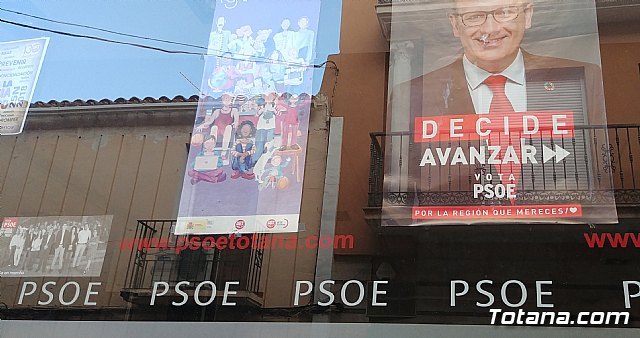 The PSOE opens its headquarters for students on weekends, Foto 3