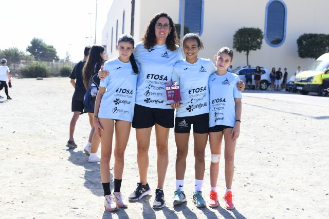 Tercer puesto para las chicas del Club Atletismo Alhama en Puerto Lumbreras, Foto 1