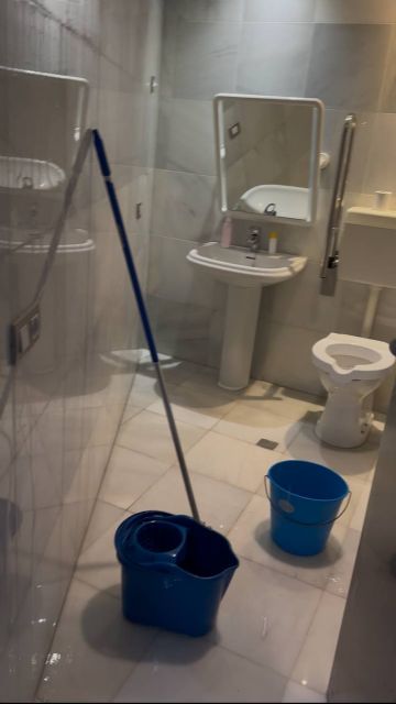 MC: Arroyo se ahoga en su propio charco: incoherencia y goteras en plena alerta roja - 3, Foto 3