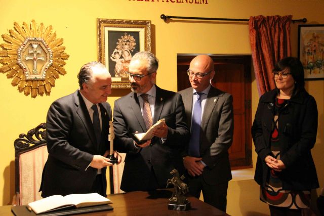 Caixabank se suma a las empresas que patrocinan el Año Jubilar 2017 de Caravaca - 3, Foto 3