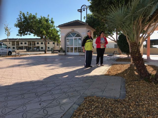 Trabajos de reparación y acondicionamiento en la Plaza de Los Cachimanes - 3, Foto 3