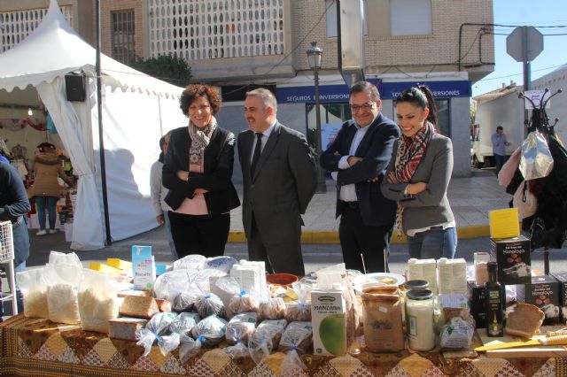 Inaugurada la Feria del Comercio en Puerto Lumbreras - 2, Foto 2
